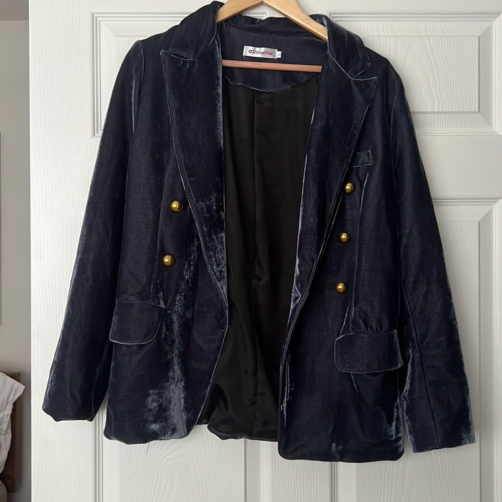 Blue velvet blazer/fashion jacket